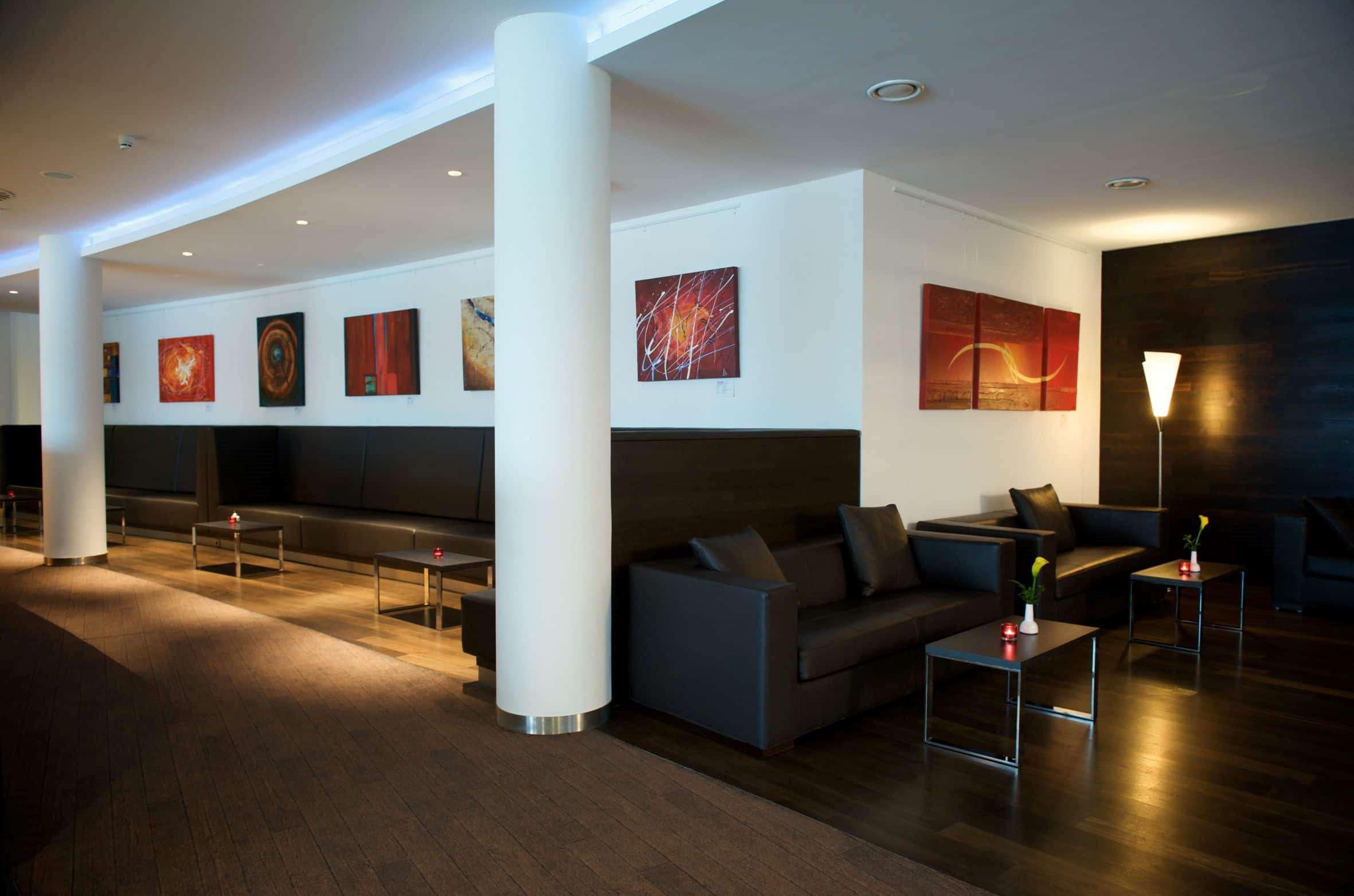 Hotel Ramada By Wyndham Dresde Exterior foto