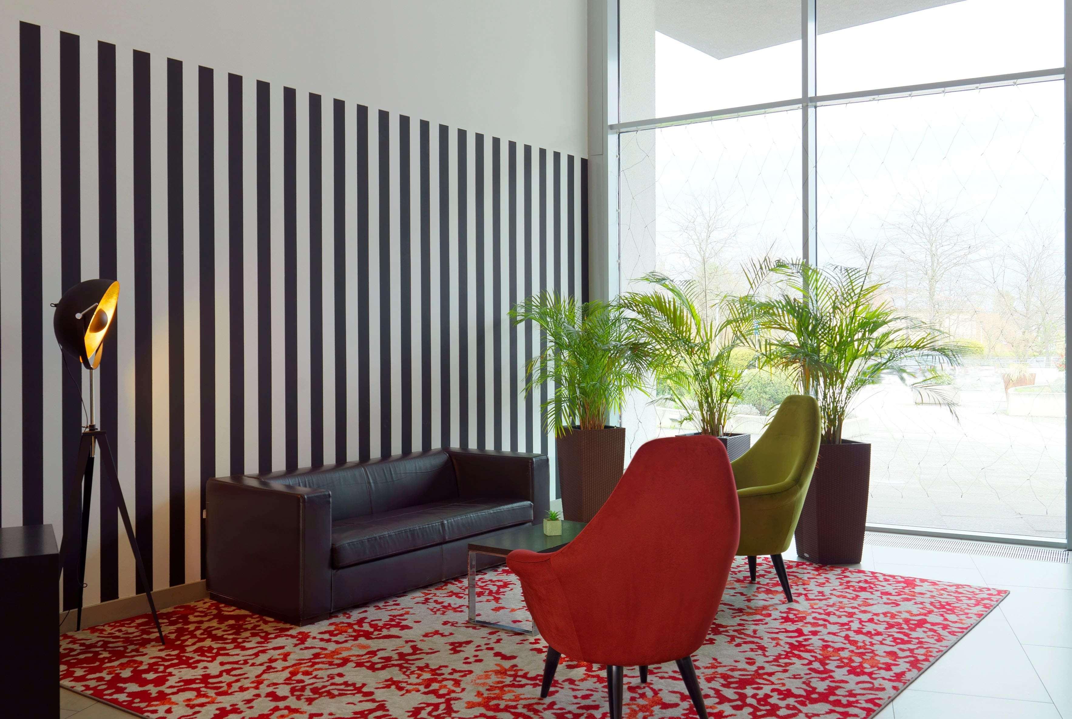 Hotel Ramada By Wyndham Dresde Exterior foto